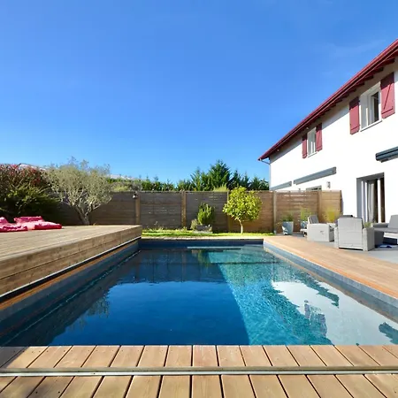 度假居 - Maison Contemporaine Avec Piscine *