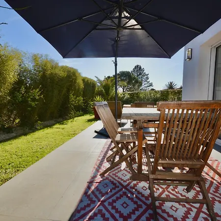 - Maison Contemporaine Avec Piscine 아르본느
