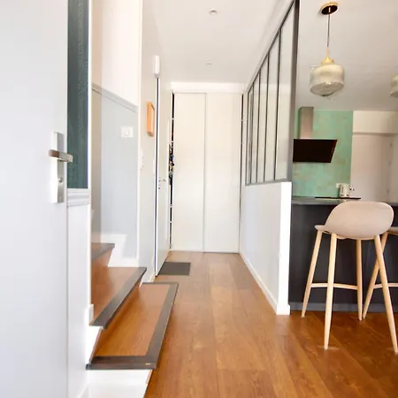 - Maison Contemporaine Avec Piscine * 阿尔伯尼